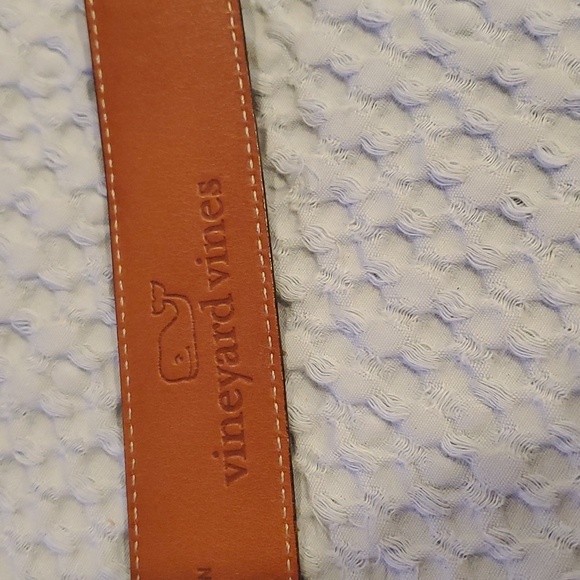 Vineyard Vines Cowhide Leather Size 30 - Picture 3 of 5